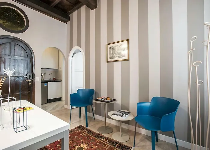 Appartamento La Finestra Su Fontana Di Trevi - Design Roma