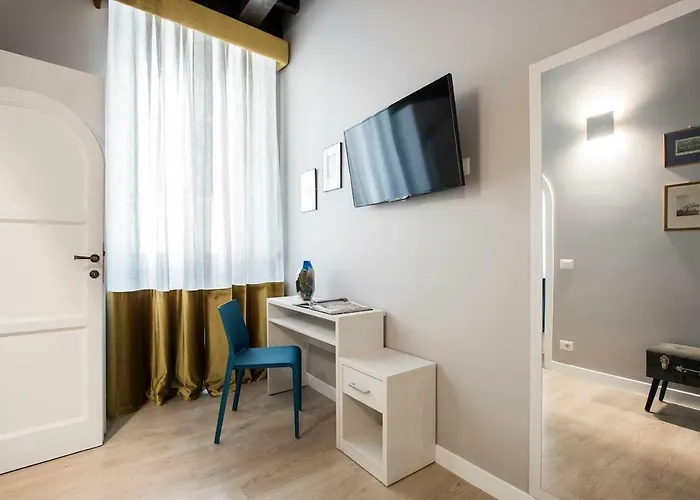 Appartamento La Finestra Su Fontana Di Trevi - Design Roma